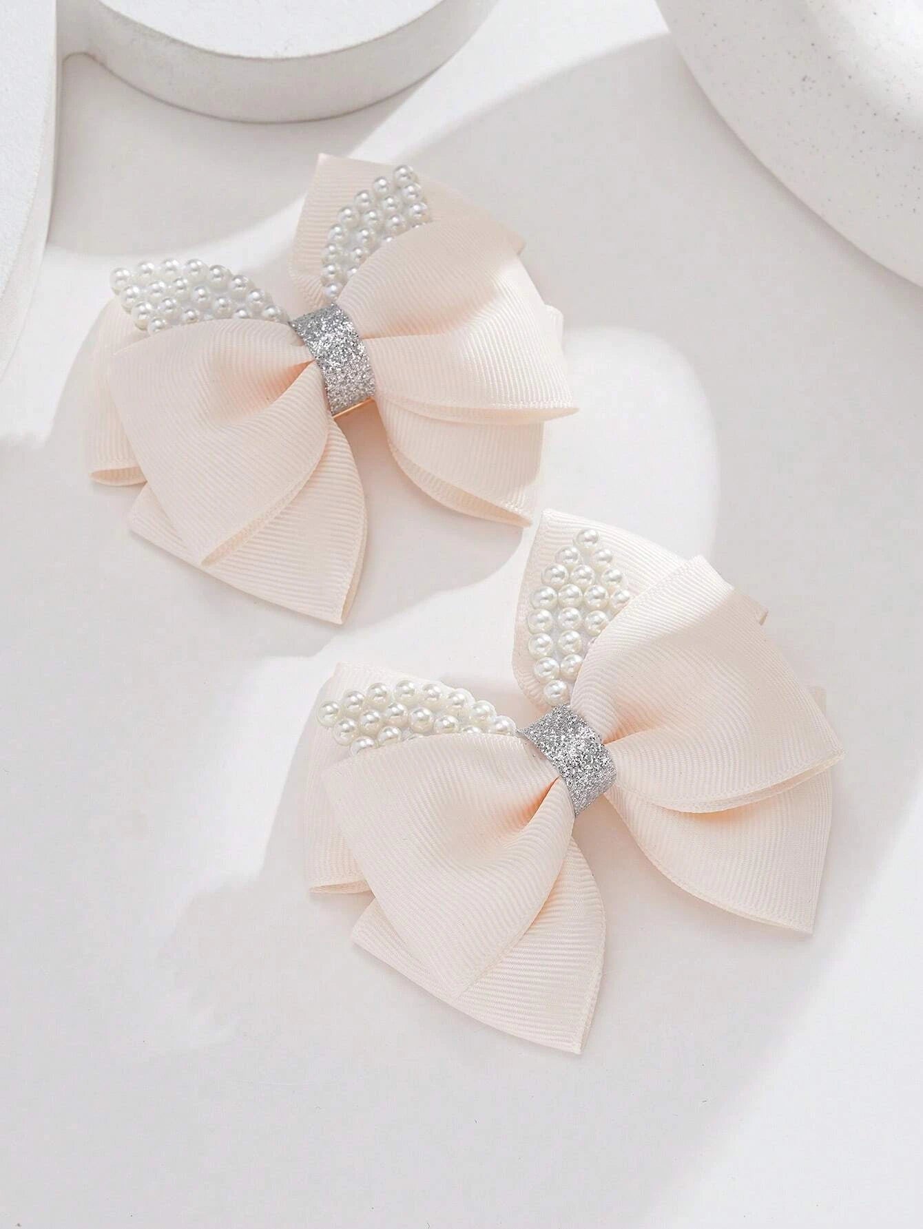 2pcs Toddler Girls Bow & Faux Pearl Decor Fashionable Hair Clip For Daily Decoration